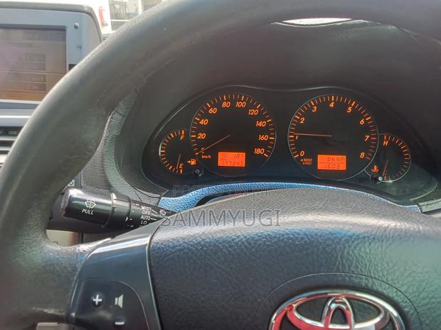 Toyota Avensis 2.0 VVT-i Sol 2006 Silver