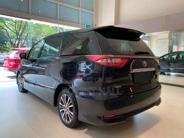 Toyota Estima 2019 Black