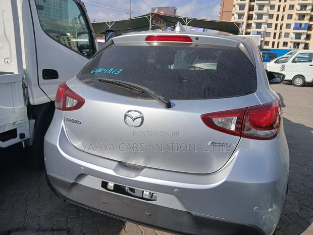 Mazda Demio 2019 Silver