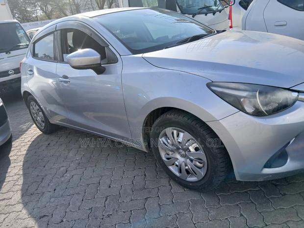 Mazda Demio 2019 Silver
