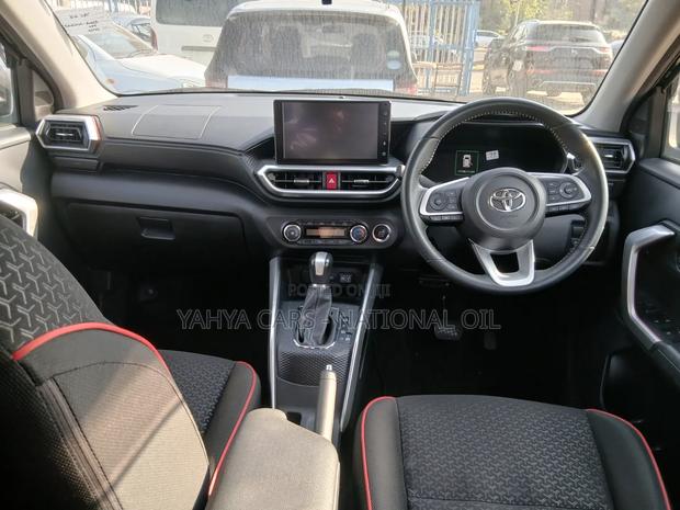 Toyota Raize 2020 Black