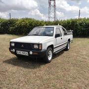 Mitsubishi L200 2005 White for sale