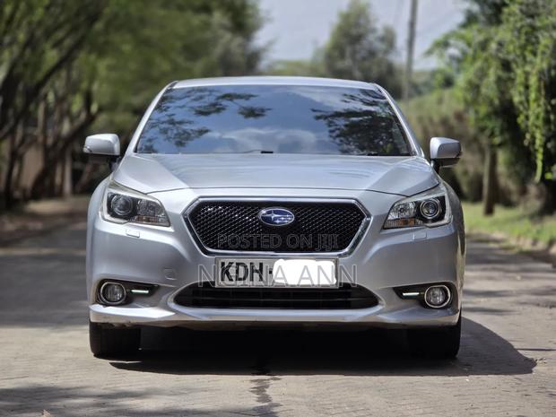 Subaru Legacy 2015 Silver
