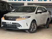 Toyota Harrier 2021 White for sale