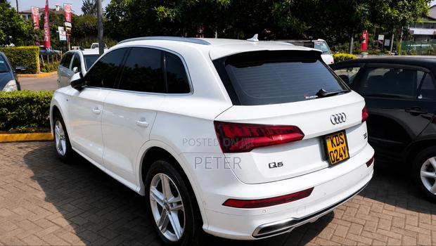 Audi Q5 2018 Off white
