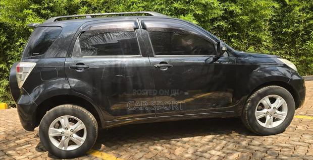 Toyota Rush 2012 Black