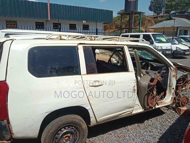 Toyota Probox 2004 White