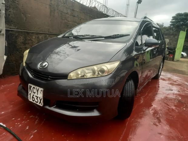 Toyota Wish 2013 Gray
