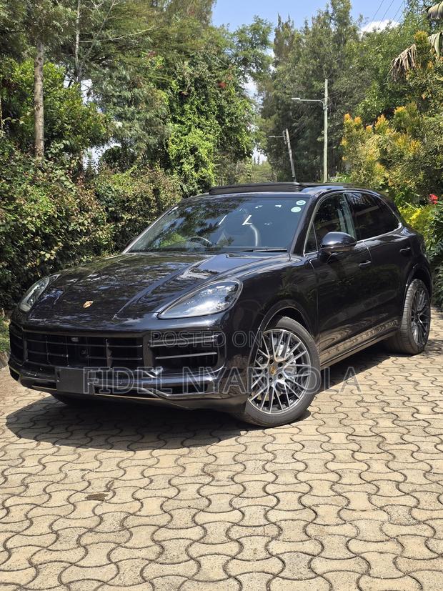 Porsche Cayenne Turbo AWD 2020 Blue