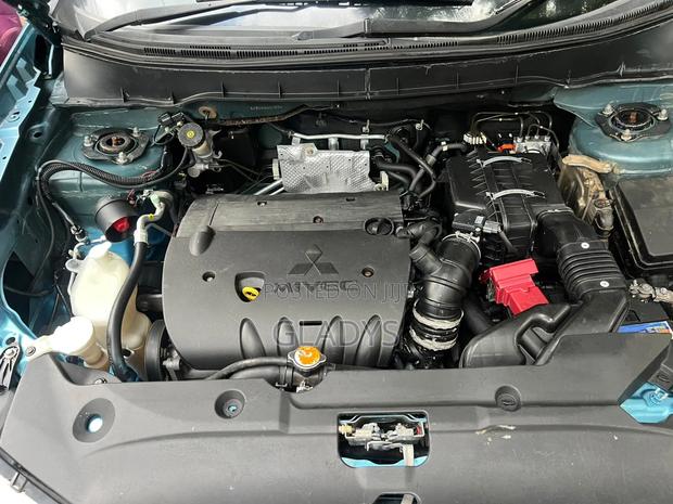 Mitsubishi RVR 2010 Blue