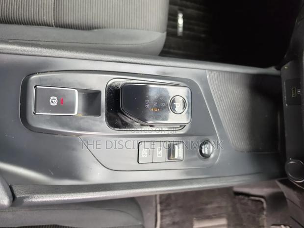 Nissan Note 1.2 Hybrid 2021 Black