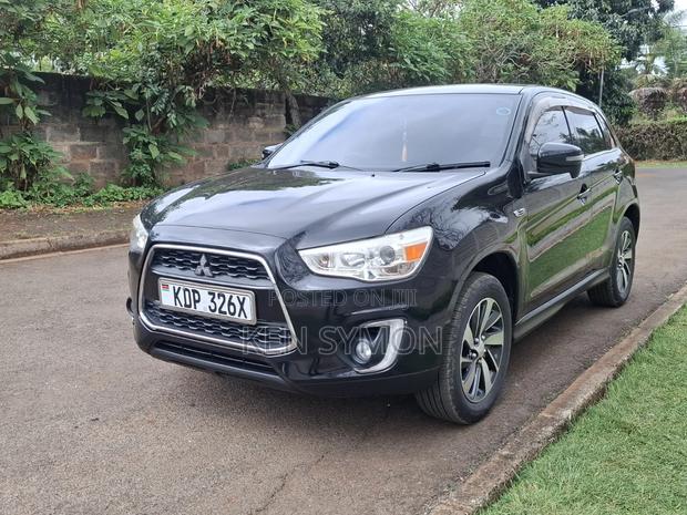 Mitsubishi RVR 2016 Black
