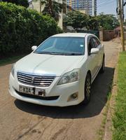Toyota Premio 2013 White for sale