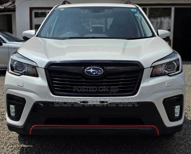 Subaru Forester 2019 White