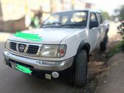 Nissan Hardbody 2000 White for sale
