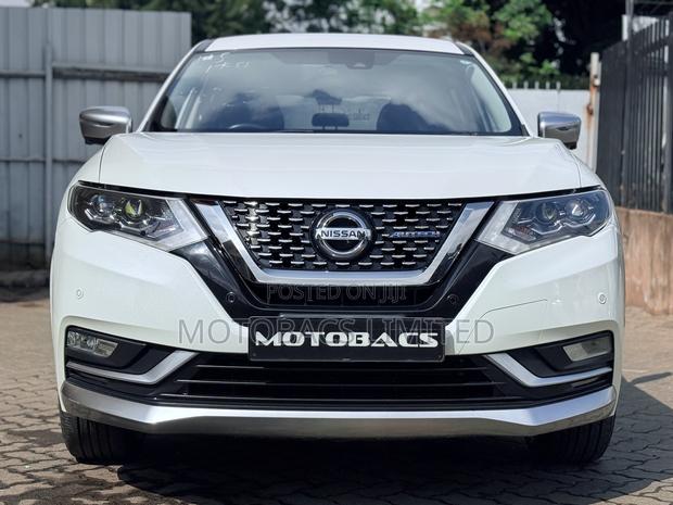 Nissan X-Trail 2.0 Hybrid AWD 2019 White