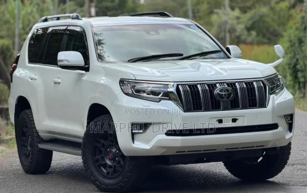 Toyota Land Cruiser Prado 2019 Pearl
