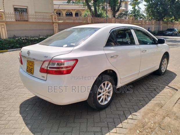 Toyota Premio 2012 White