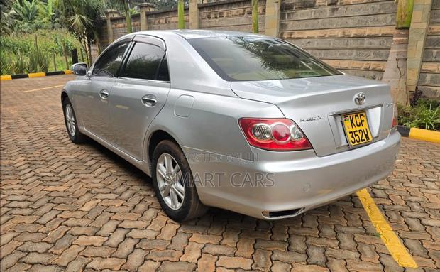 Toyota Mark X 2009 Silver
