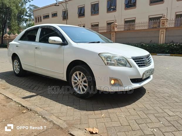 Toyota Premio 2012 White