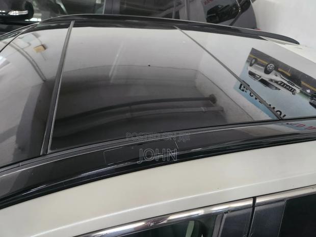 Toyota RAV4 2019 White