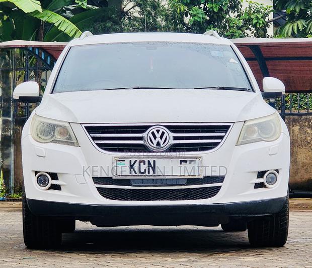Volkswagen Tiguan S 4Motion 2010 White