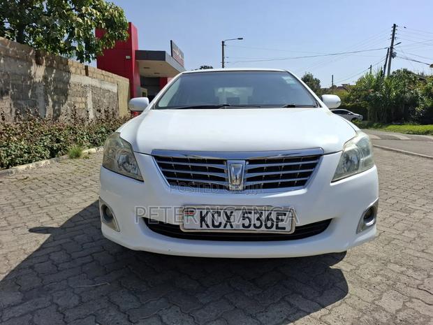 Toyota Premio 2012 White
