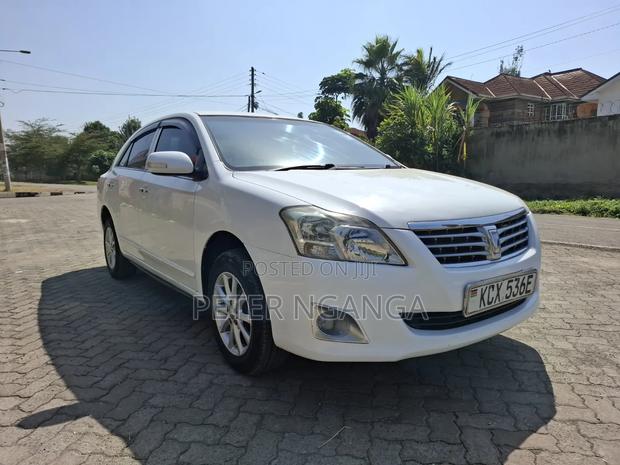 Toyota Premio 2012 White