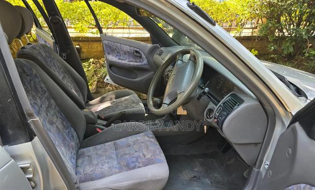 Toyota Corolla 1997 Silver