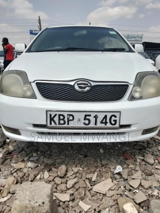 Toyota Corolla 2004 White