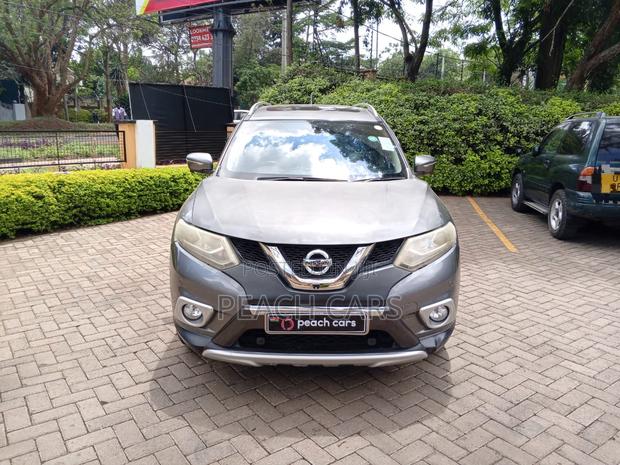 Nissan X-Trail 2016 Gray