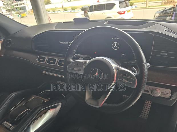 Mercedes-Benz GLE-Class 2020 Silver