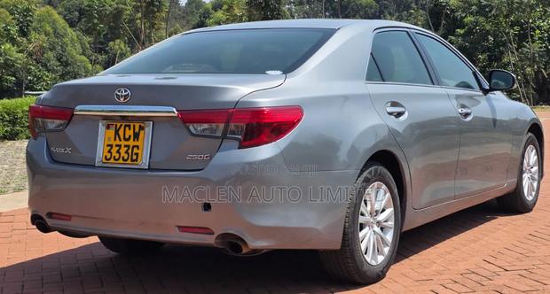 Toyota Mark X 2013 Gray