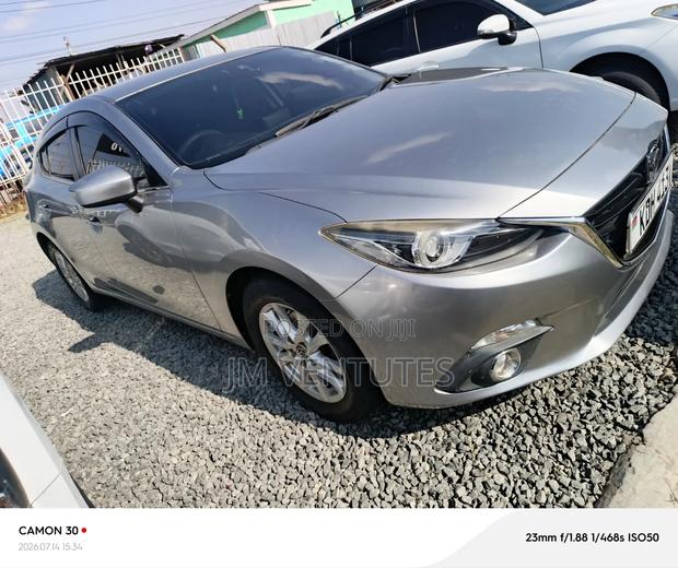 Mazda Axela SV Premium 2014 Silver