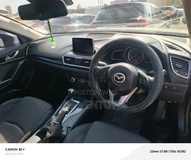 Mazda Axela SV Premium 2014 Silver