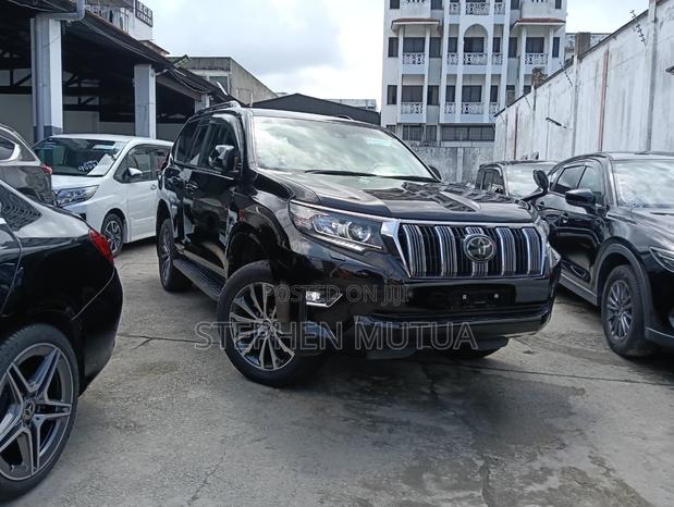 Toyota Land Cruiser Prado 2.8 2019 Black