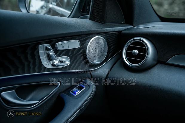 Mercedes-Benz C200 2019 Black