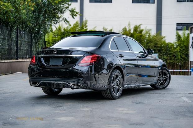 Mercedes-Benz C200 2019 Black
