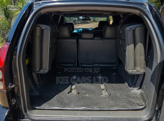 Toyota Land Cruiser 3.0 D-4D 2005 Black