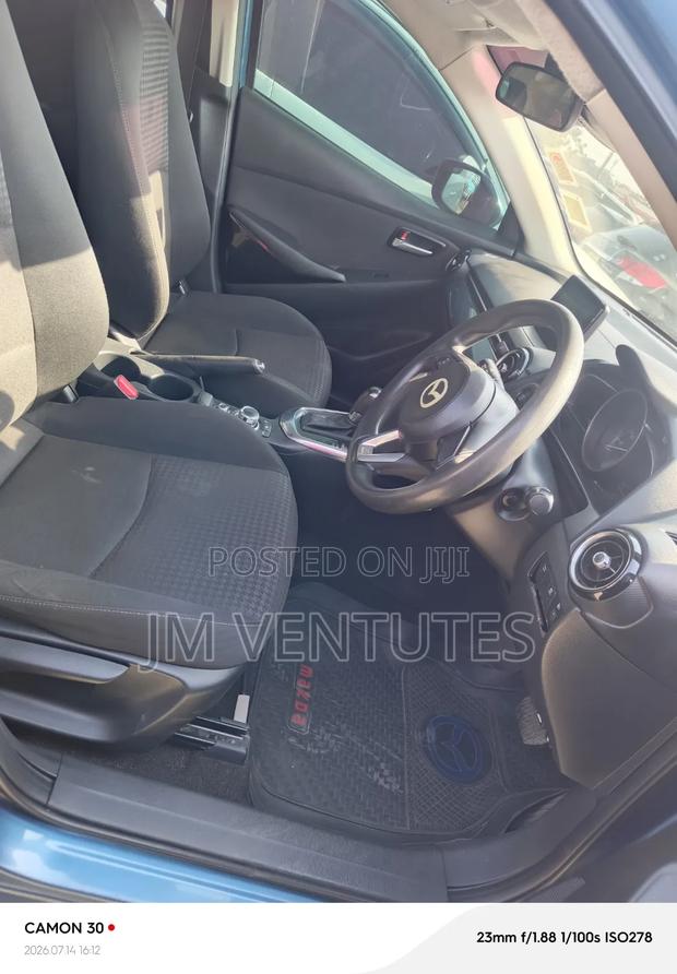 Mazda Demio 2017 Blue