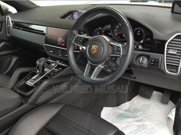 Porsche Cayenne 2020 Gray