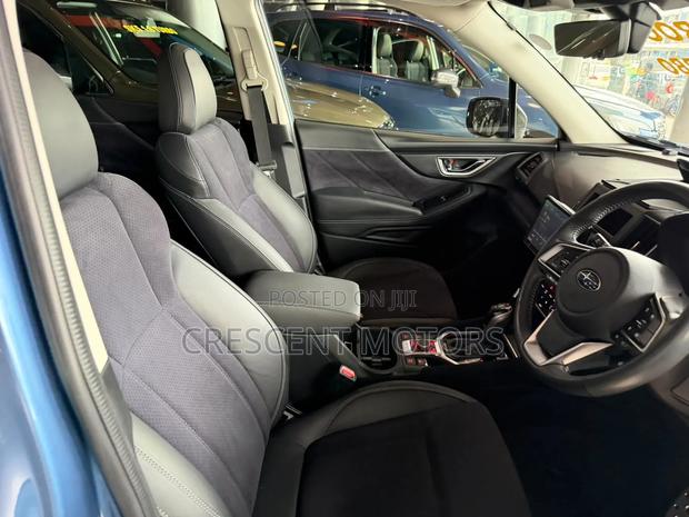 Subaru Forester 2022 Blue