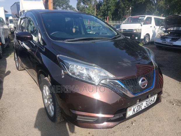 Nissan Note 2017 Brown