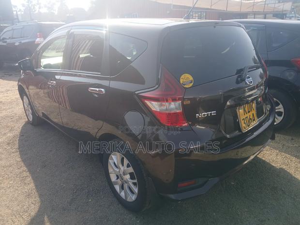Nissan Note 2017 Brown