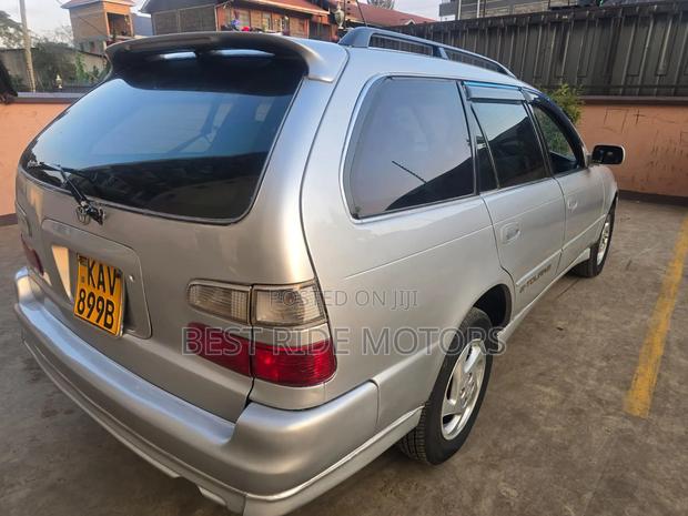 Toyota Corolla G-Touring 1998 Silver