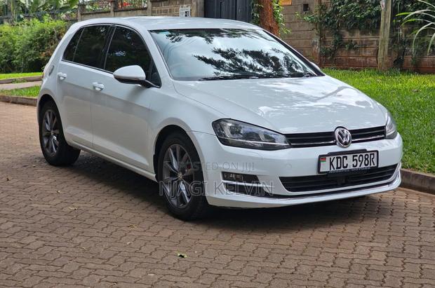 Volkswagen Golf 2014 White