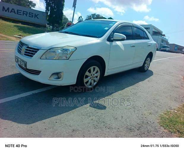 Toyota Premio 2014 White