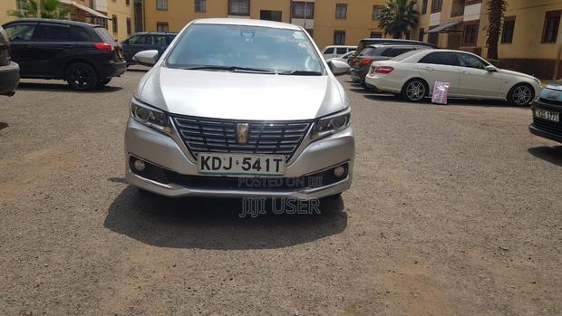 Toyota Premio 1.8 AWD 2017 Silver