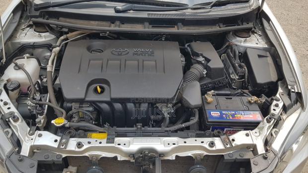Toyota Premio 1.8 AWD 2017 Silver