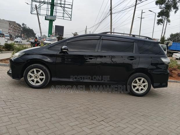 Toyota Wish 2014 Black